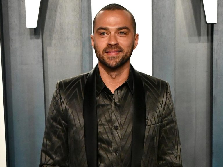 Dr Jackson Avery Bids Adieu To Series Gray’s Anatomy In Season 17