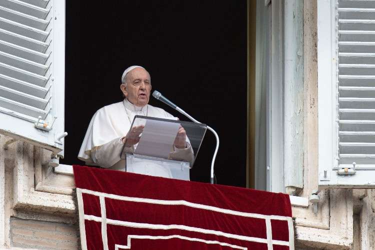 Pope Francis encourages imitation of the courage of blessed martyrs of the Spanish Civil War