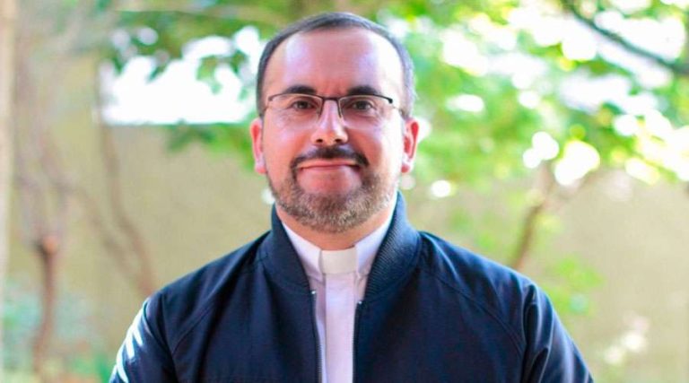 Pope Francis Appoints America’s Youngest Bishop