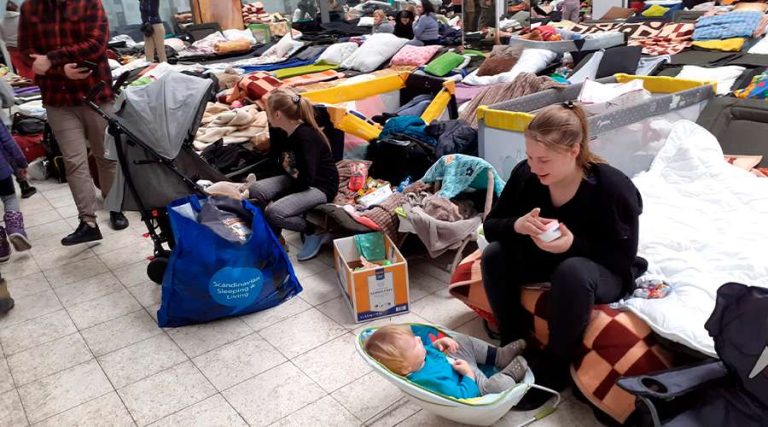 Pro-Life Foundation will rescue about 200 mothers and children on the border with Ukraine