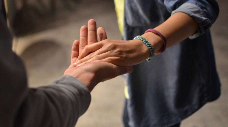 They open a new training cycle on human trafficking, smuggling and exploitation