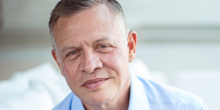 Abdullah of Jordan, successfully operated on a herniated thoracic disc