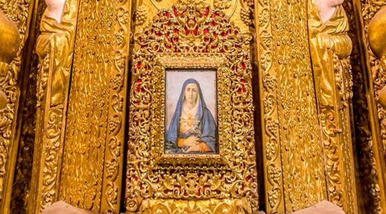A day like today the prodigy of the Virgin Dolorosa happened in Ecuador