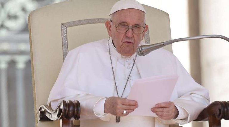 Pope Francis asks that Ukrainian wheat not be used “as a weapon of war”