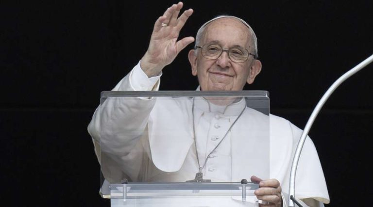 Pope Francis: The path of faith is never a stroll