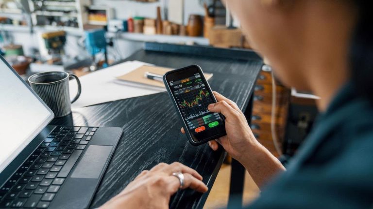 How to Buy Stocks Online